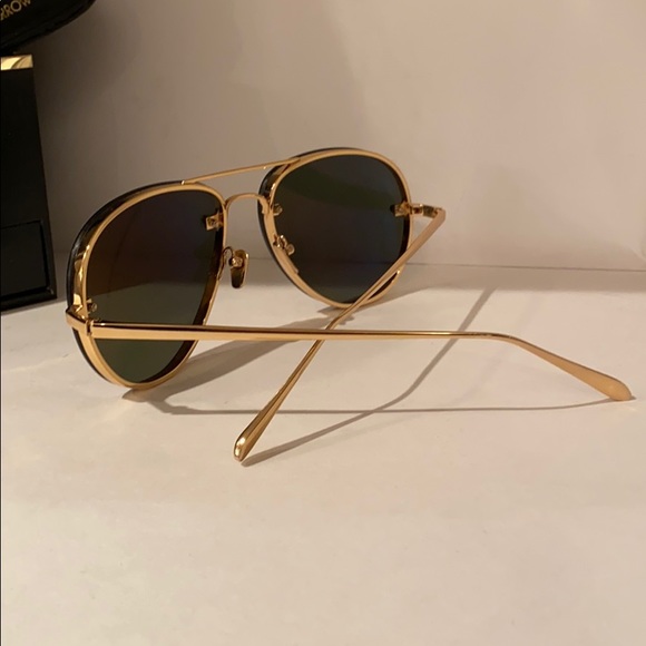 LINDA FARROW 18K GOLD AVIATORS - Picture 6 of 13